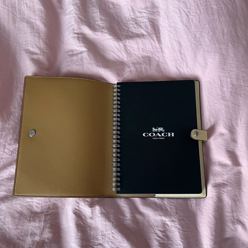COACH Notebook - Picture 3 of 5